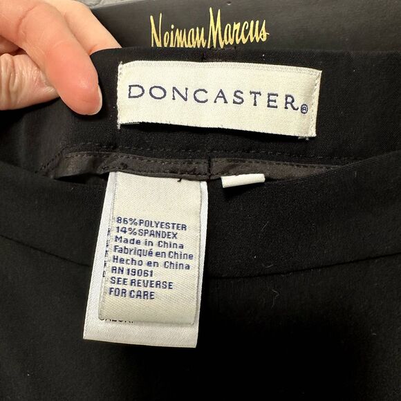 NWT Doncaster Black Wide Leg Trouser Pants Sz 14 Center Fold Pleat Classic Chic - Picture 4 of 8